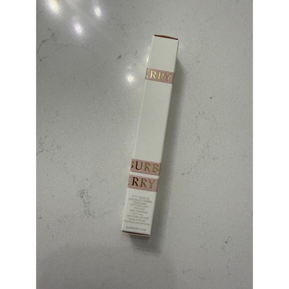 $40 New Burberry Her Eau de Parfum - 0.33oz - Picture 4 of 5